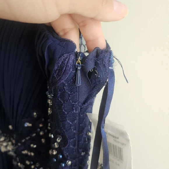 Mac Duggal Navy Blue Prom Dress - Picture 6 of 13